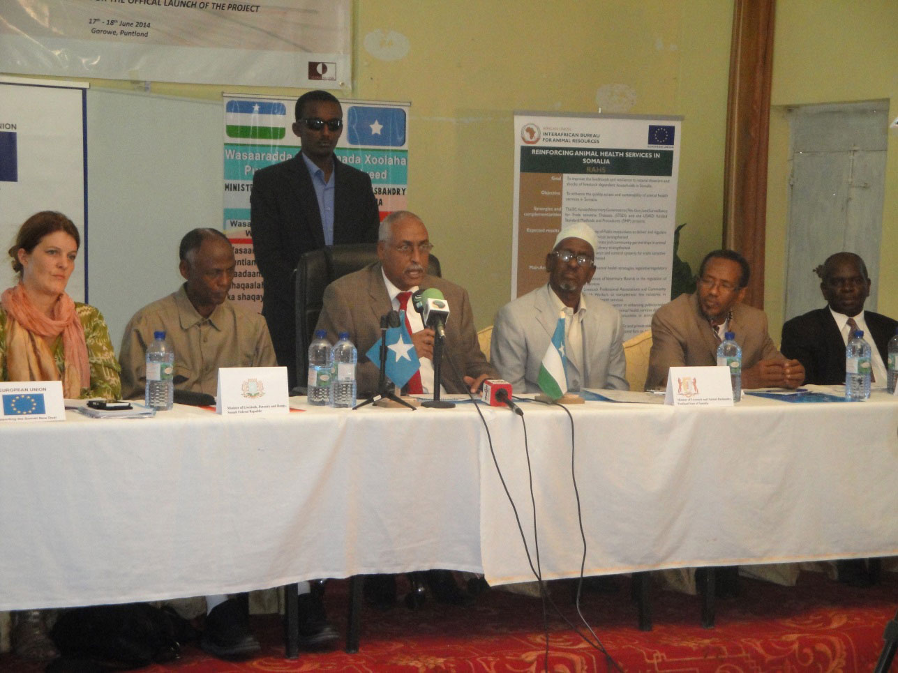  2014 AU-IBAR. His Excellency, Abdihakim Abdullahi Haji Omar Camay, the Acting President of the Puntland State of Somalia (Centre) officially launching the RAHS project accompanied by (seated L-R), Ms. Daria Fane, the Head of Cooperation of the EU Delegation to Somalia, Hon. Prof. Salim Alio Ibro, the Minister of Livestock, Forestry and Range of the Somali Federal Republic, Hon. Abullahi Duuale, the Puntland Minister of Livestock and Animal Husbandry, Hon. Abdi Ismail Boss, the Puntland Minister of Agricult