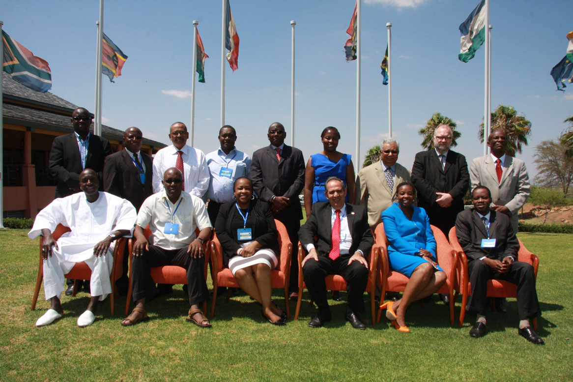  © 2013 AU-IBAR. Group photo of the participants in the VET-GOV Programme 4th Steering Committee meeting held in Gaborone, Botswana on the 28th November 2013.